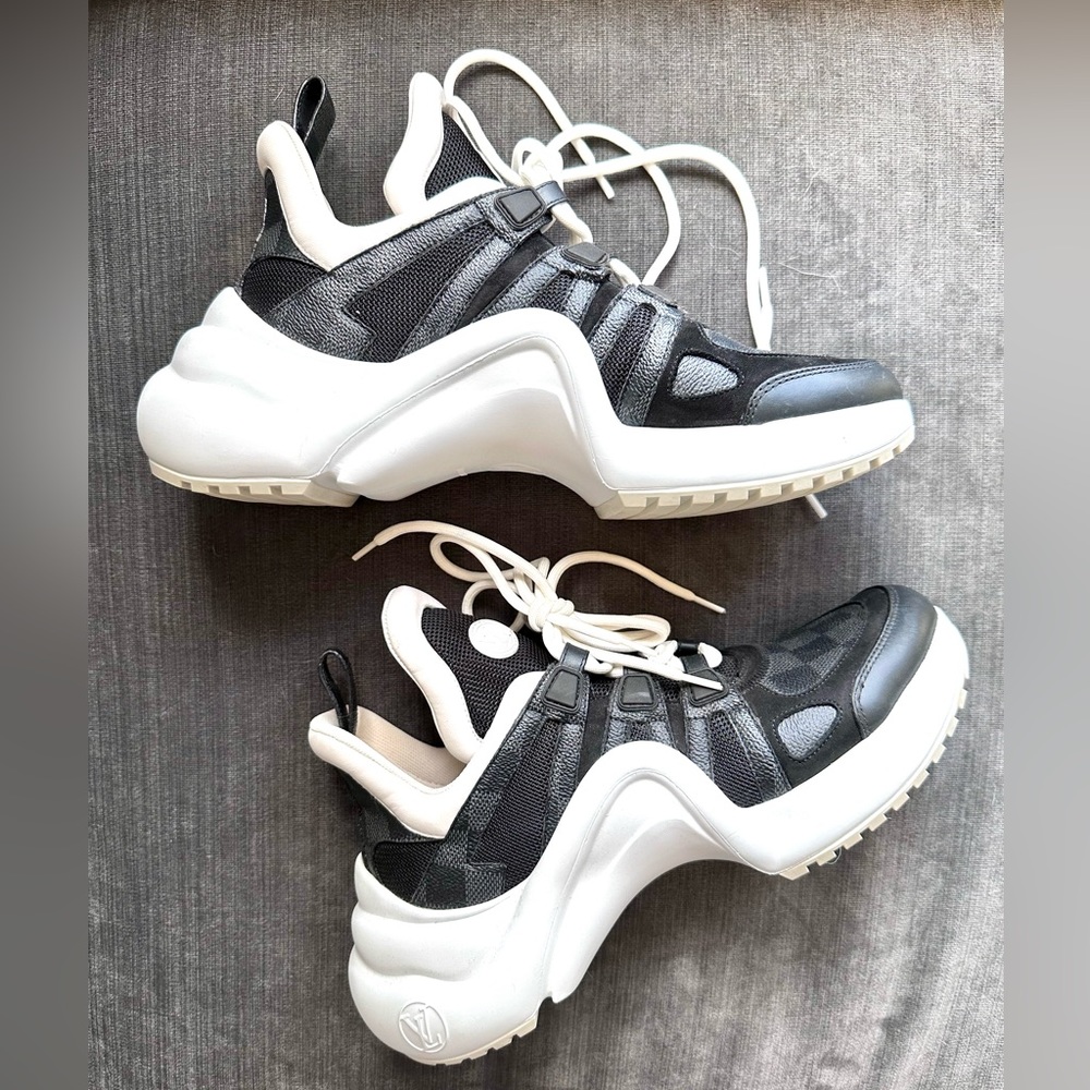 LV Archlight Sneaker in Graphite Womens Size 40